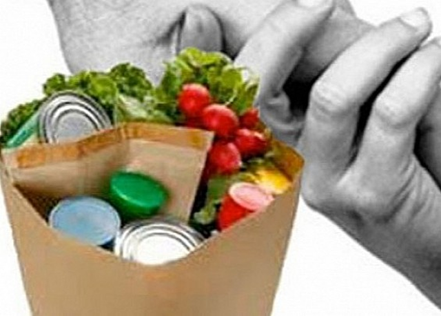 bando per accesso al beneficio pacchi alimentari 2021-2022
